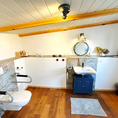 La Maison - Bett & Bike Bed & Breakfast