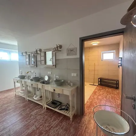 La Maison - Bett & Bike 3*