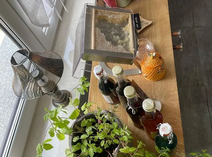 Bed & Breakfast La Maison - Bett & Bike 4*