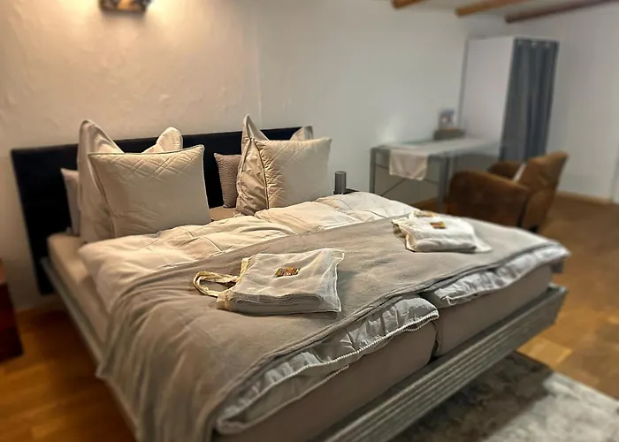 La Maison - Bett & Bike ベッド・アンド・ブレックファスト 4*